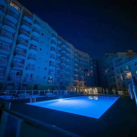 Cozy Studio With Pool Close To The Sea Ostend Luaran gambar