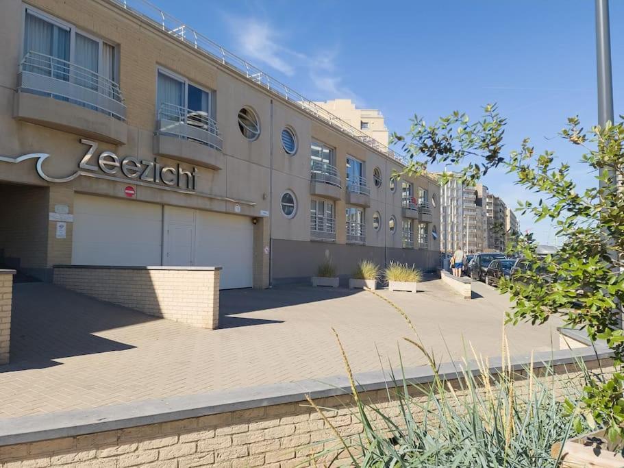 Cozy Studio With Pool Close To The Sea Ostend Luaran gambar