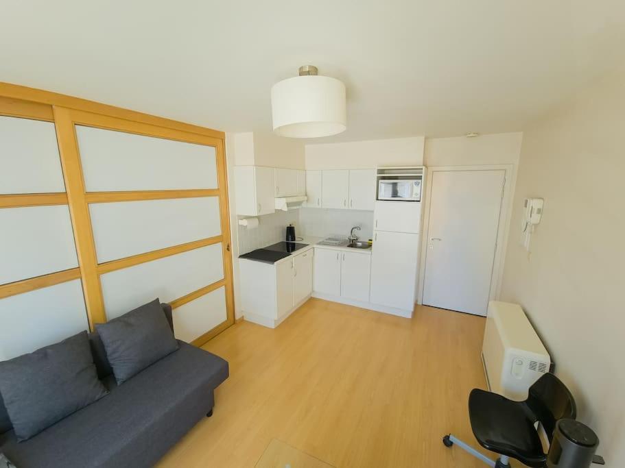 Cozy Studio With Pool Close To The Sea Ostend Luaran gambar
