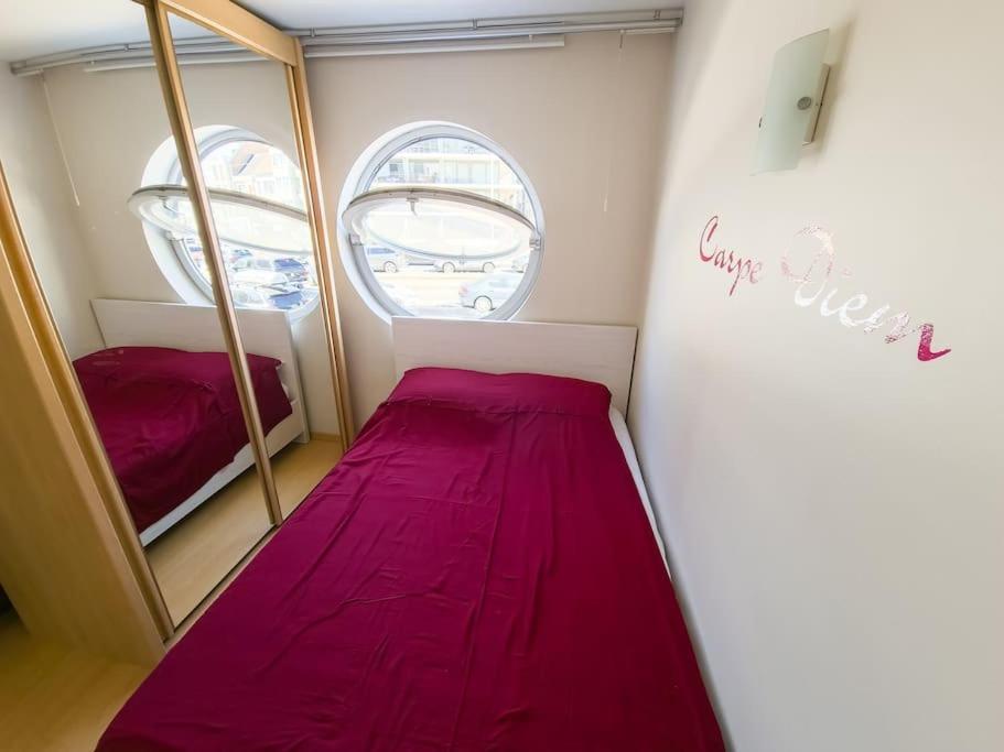 Cozy Studio With Pool Close To The Sea Ostend Luaran gambar